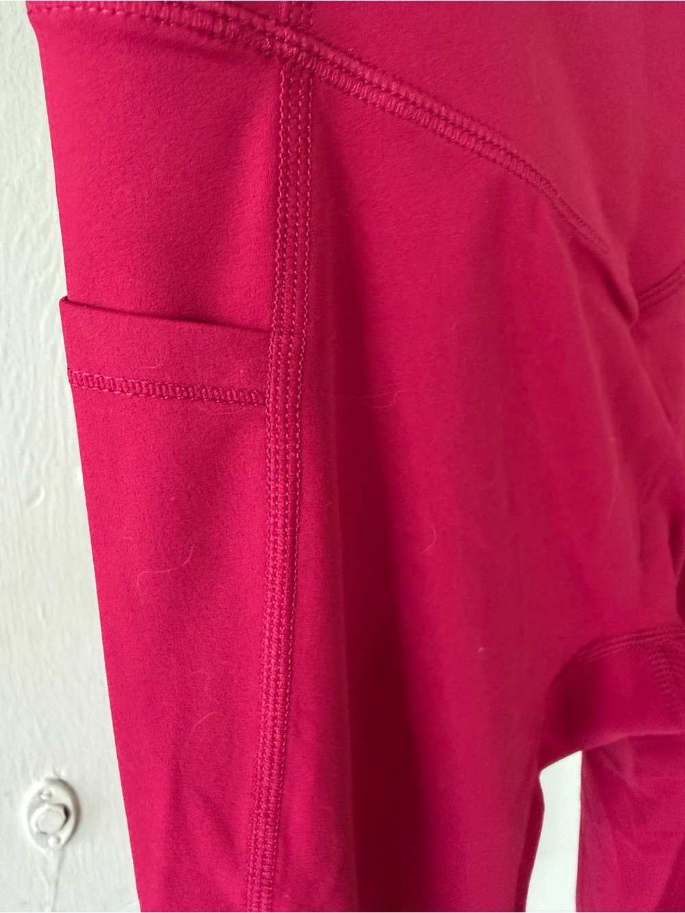 Halara UltraSculpt- highlight your curves with our contouring-sculpting fabric. - Picture 2 of 7